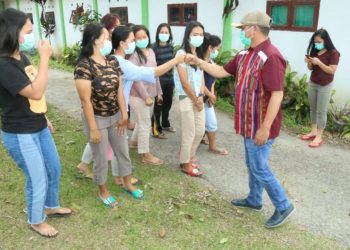 Bupati Taput Tinjau Gedung Akper dan Langsung Dibenahi untuk Isolasi Terpusat