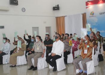 Walikota Siantar Ikuti Kegiatan Penyerahan Sertifikat Tanah oleh Presiden Jokowi secara Virtual