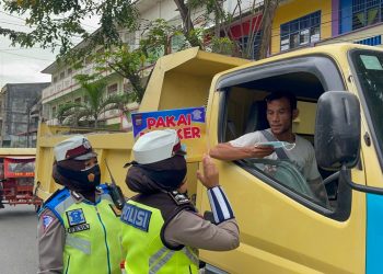 Sat Lantas Polres Tanjung Balai Sosialisasikan Penggunaan Masker