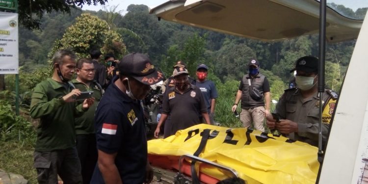 Mayat Manusia Telanjang Ditemukan di Taman Nasional Gunung Salak