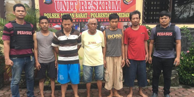 Meresahkan, Lima Pria Diciduk Polisi dari Jalan Sekata