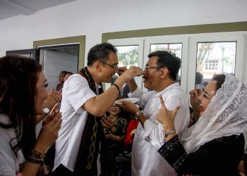 Kue Tarnya Lebih Banyak Untuk Sihar