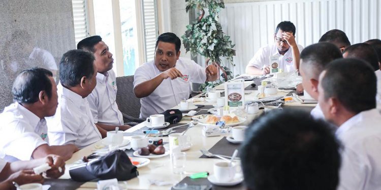 Unjuk Kreativitas, Garasi Djoss Tawarkan Nasi Goreng Rp 2 Ribu Tersebar di Sumut Unjuk Kreativitas, Garasi Djoss Tawarkan Nasi Goreng Rp 2 Ribu Tersebar di Sumut