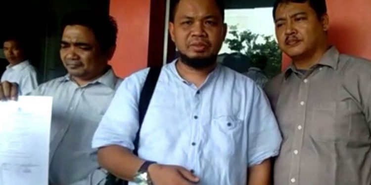 "Ancaman Terhadap Ustaz Ade Bentuk Kekalahan Politik" "Ancaman Terhadap Ustaz Ade Bentuk Kekalahan Politik"