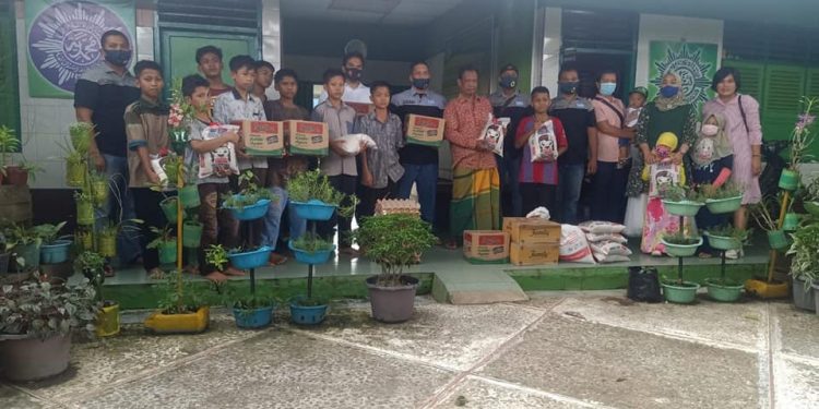 Polres Labuhanbatu Berbagi Kasih dengan Anak-anak Panti Asuhan Putra Muhammadiyah