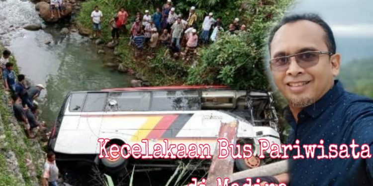 Bus Rombongan Pemkab Masuk Sungai di Madina, Fauzan Hutasuhut Tewas Bus Rombongan Pemkab Masuk Sungai di Madina, Fauzan Hutasuhut Tewas