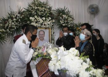 Hefriansyah Melayat Asner Silalahi, Calon Walikota Siantar Terpilih