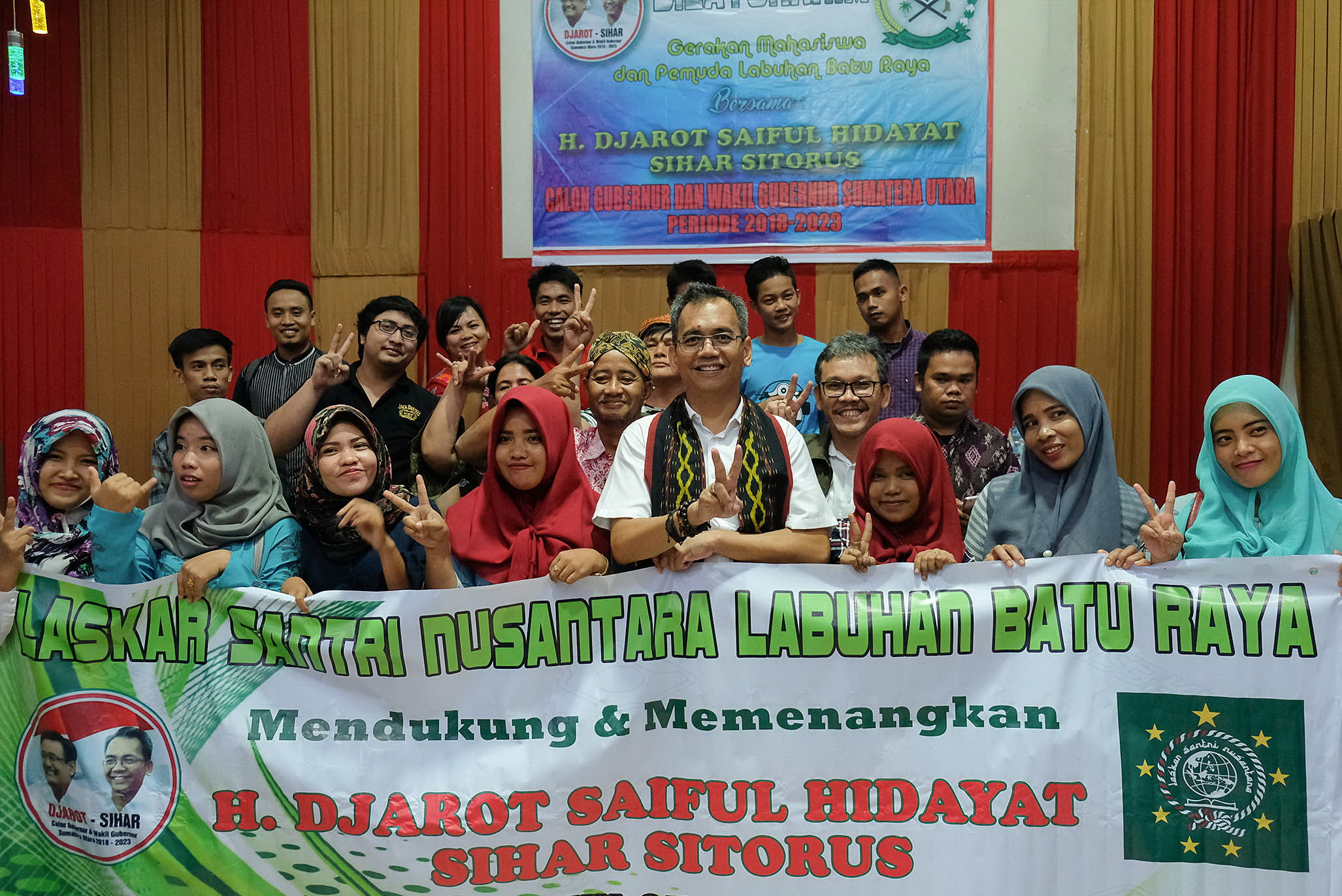 Sihar Tebar Inspirasi: Bangkitlah, Keluar dari Zona Nyaman dan Raih Mimpi Sihar Tebar Inspirasi: Bangkitlah, Keluar dari Zona Nyaman dan Raih Mimpi