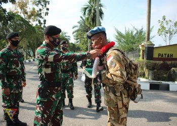Warga Yonkav 6/NK Sambut Kedatangan Personel yang Kembali dari Penugasan Luar Negeri