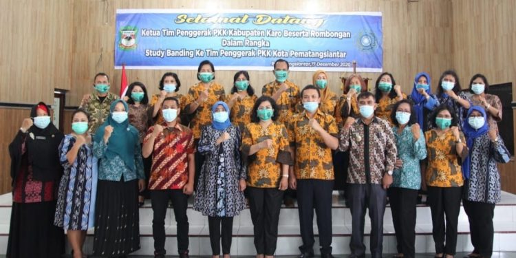 Syahputri Hefriansyah Terima Kunjungan Studi Banding TP PKK Kabupaten Karo Syahputri Hefriansyah Terima Kunjungan Studi Banding TP PKK Kabupaten Karo