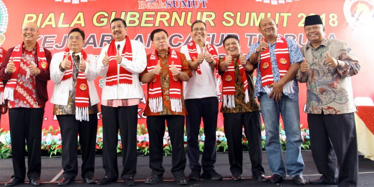 Utut Tantang Kembalikan Kejayaan Catur di Sumut, Sihar: Saatnya Mencari Bibit Pecatur Usia Dini Utut Tantang Kembalikan Kejayaan Catur di Sumut, Sihar: Saatnya Mencari Bibit Pecatur Usia Dini