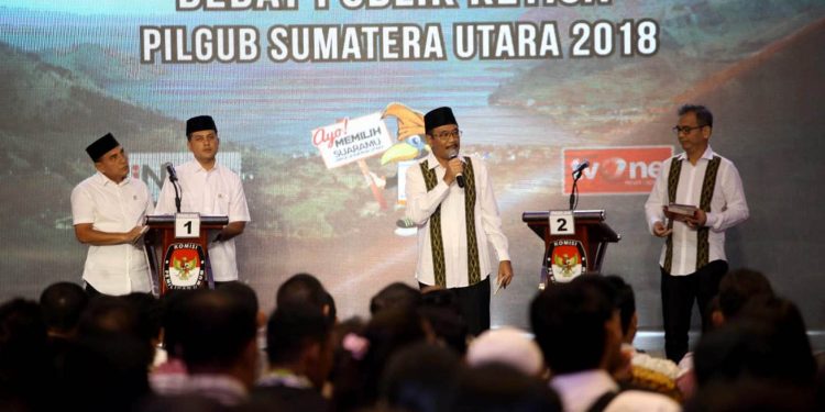 Bahas Korupsi Massal di Debat Publik Ketiga, Djarot Minta Maaf Sebut Nama Ijeck