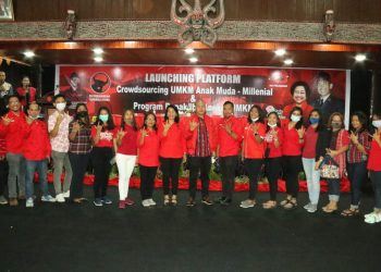 Bupati Taput Launching Flatform Crowdsourcing UMKM Anak Muda Millenial dan Program Bapak/Ibu Angkat UMKM