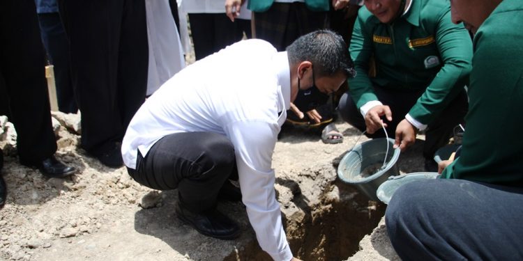 Walikota Siantar Letakkan Batu Pertama Pembangunan Gedung Dakwah di PD Al Washliyah