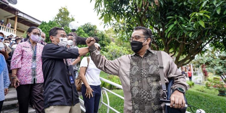 Menparekraf Gandeng Komisi X DPR Dorong Peningkatan Kompetensi SDM Parekraf Toba Menparekraf Gandeng Komisi X DPR Dorong Peningkatan Kompetensi SDM Parekraf Toba