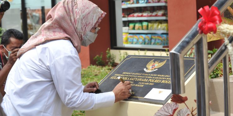 Bupati Bogor, Resmikan Gedung Baru Polres Bogor Bupati Bogor, Resmikan Gedung Baru Polres Bogor