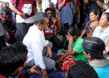 Sihar Sitorus Kunjungi Keluarga Korban KM Sinar Bangun