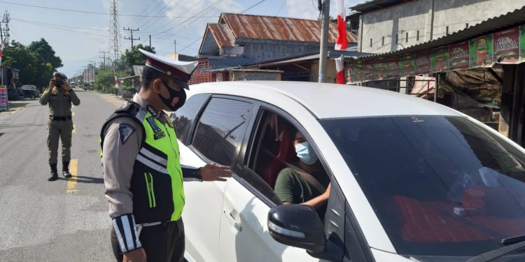 Polres Tapsel Razia Masker di Jalin Sidimpuan-Madina Polres Tapsel Razia Masker di Jalin Sidimpuan-Madina