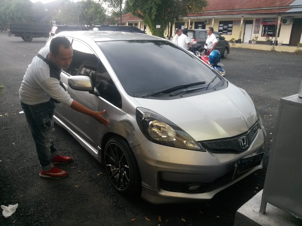 Tersangka Kasus Narkoba Nekat Tabrak Perwira Polisi