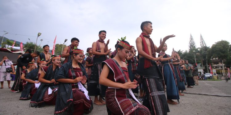Satahi Comunity Kembaikan Pola Dasar Tortor Batak Lewat Festival