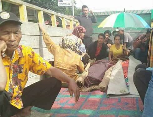Tiga Pelajar Tewas Dalam Kecelakaan Bus Di Samosir, Puluhan Luka-Luka. Ini Identitasnya…. Tiga Pelajar Tewas Dalam Kecelakaan Bus Di Samosir, Puluhan Luka-Luka. Ini Identitasnya….