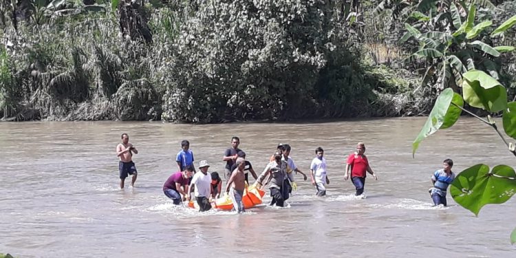 Dua Hari Menghilang, Parto Hutabarat Ditemukan Tewas Tersangkut di Sungai Aek Situmandi Dua Hari Menghilang, Parto Hutabarat Ditemukan Tewas Tersangkut di Sungai Aek Situmandi