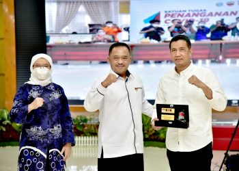 Pemko Siantar Terima Penghargaan dari KPK atas Capaian MCP Tahun 2020