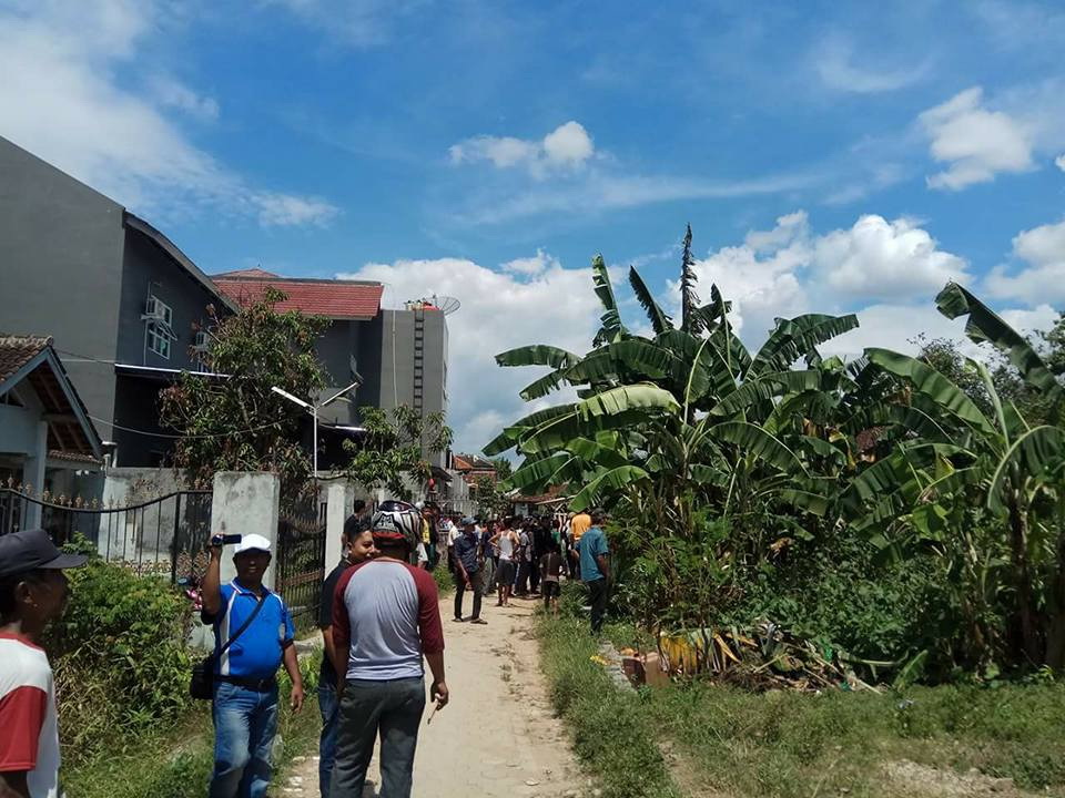 Aksi Heroik Polisi Melumpuhkan Perampok Bersenpi di Pringsewu dapat Penghargaan. Ini aksinya...