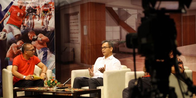 Demi Peningkatan Prestasi Olahraga Djoss Siapkan Rancangan Sport Center
