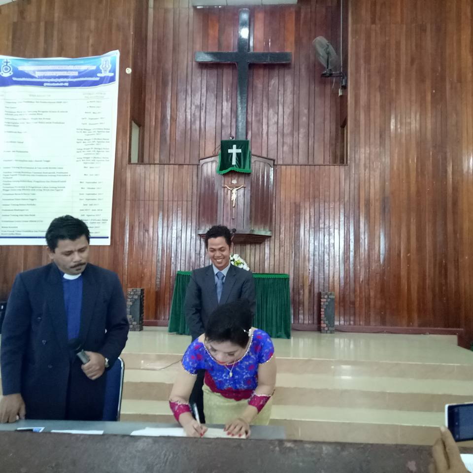 Pernikahan Tika Romauli Siregar Batal. Berikut Rangkaian Perjalanan Yang Telah Dilaluinya… Pernikahan Tika Romauli Siregar Batal. Berikut Rangkaian Perjalanan Yang Telah Dilaluinya…