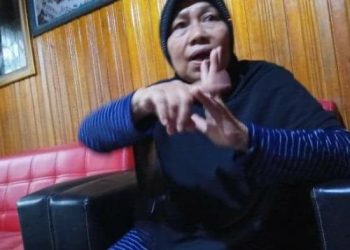Gigi palsu ibu guru copot ditampar ortu siswa. Ia pun kekeuh melanjutkannya ke jalur hukum