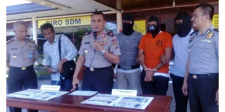 Anak  Labora Sitorus  Ditangkap Polisi  Seludupkan 12, 775 Ton Miras Cap Tikus