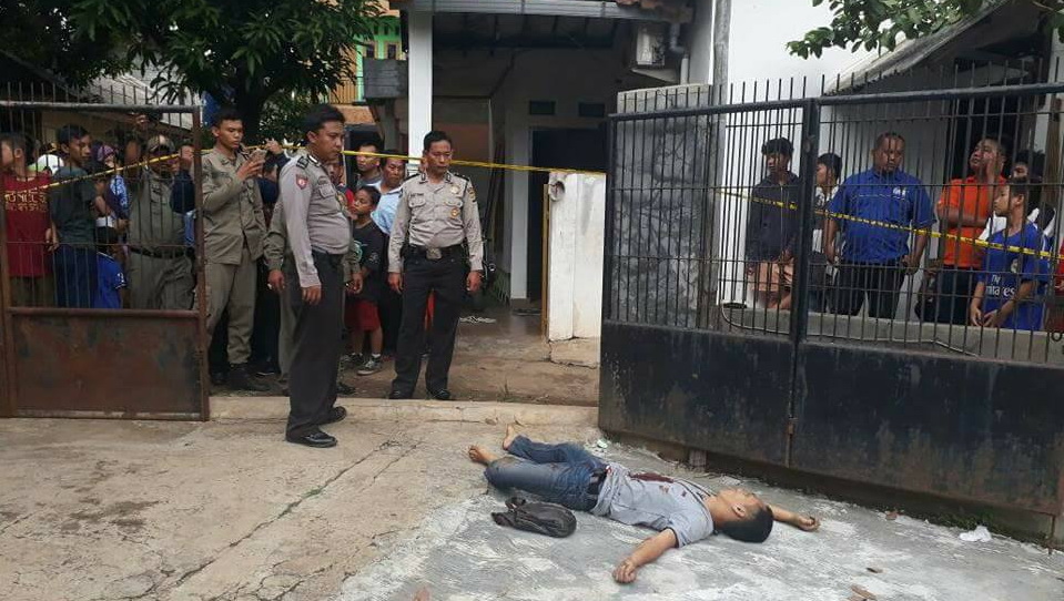 Seorang Perampok Tewas dan Polisi Terluka Dalam Baku Tembak...
