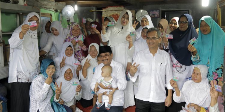 DJOSS: Ibu-ibu Perwiritan Menjadi Ujung Tombak Kepedulian di Lingkungan DJOSS: Ibu-ibu Perwiritan Menjadi Ujung Tombak Kepedulian di Lingkungan