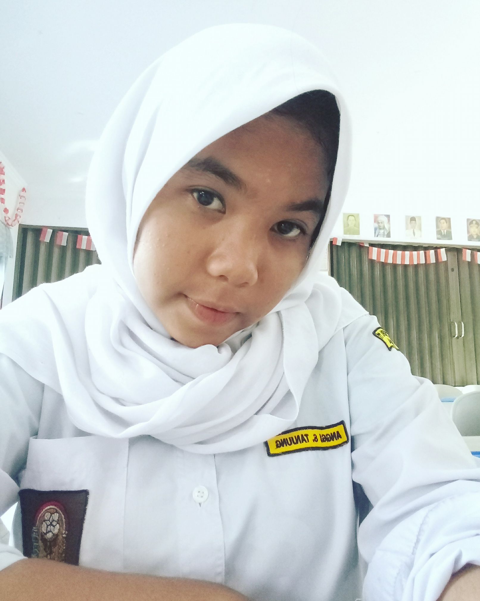 Polisi Tangkap Pelaku Pembunuhan Sadis Anggi Syahputri Tanjung, Siswa SMA di Medan. Pelaku sempat berbisik ke telinga korban sebelum membunuh...