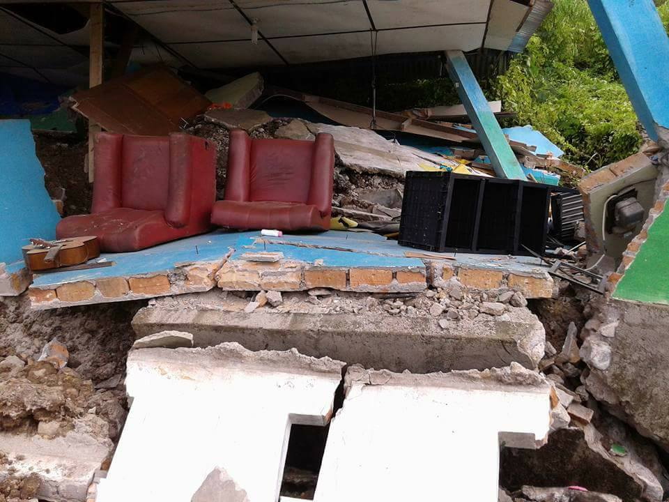 Akses Jalan Raya Menuju Tigaras-Danau Toba Terputus