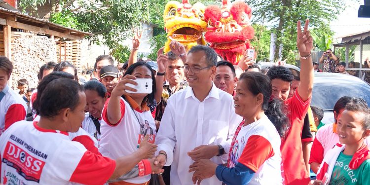 Resmikan Posko Patriot, Sihar Disambut Barongsai dan Reog