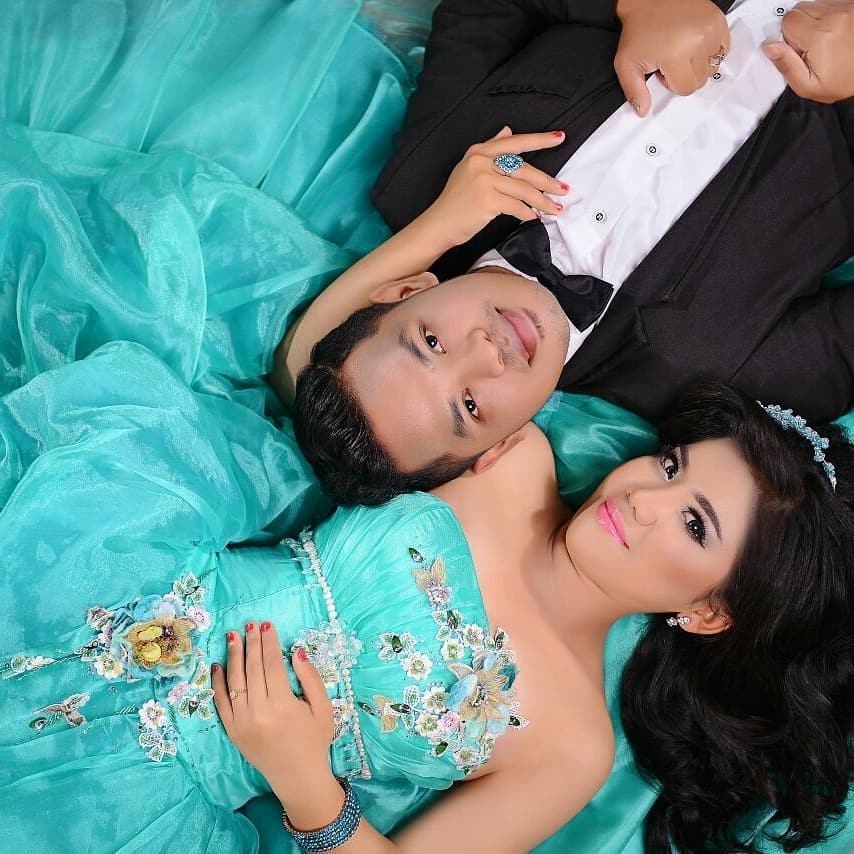 Pernikahannya Batal, Padahal Undangan Siap Edar. Curhat Calon Istri dan Sahabat Menguras Airmata Netizen... Pernikahannya Batal, Padahal Undangan Siap Edar. Curhat Calon Istri dan Sahabat Menguras Airmata Netizen...