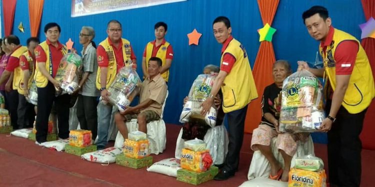 Sambut Imlek 2569, YP Sultan Agung dan Lions Club Siantar Berbagi Sambut Imlek 2569, YP Sultan Agung dan Lions Club Siantar Berbagi