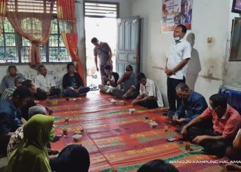 Hujan Deras Tak Halangi TPS Silaturahmi dengan Warga Dolok Hataran