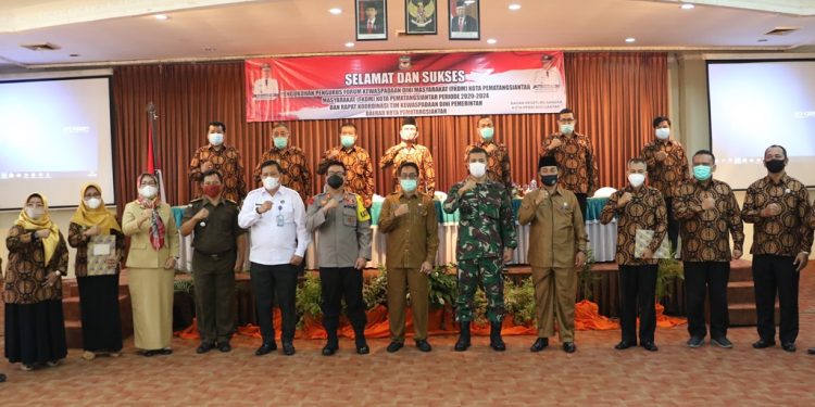 Forum Kewaspadaan Dini Masyarakat Kota Siantar Dikukuhkan, Letkol TNI (Purn) Sunaryoko Jabat Ketua