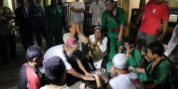 Sihar: Belajarlah dari Santri untuk Menjaga Diri