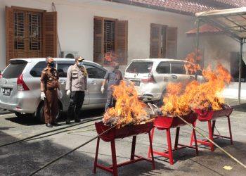 Kejaksaan Negeri Pematangsiantar Musnahkan BB Perkara Narkoba dan Judi