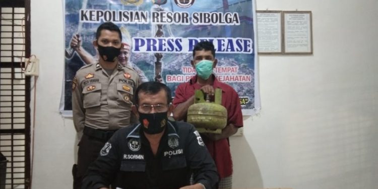 Curi Tabung LPG dari Warung Wilson Situmorang, Residivis ini Kembali Masuk Sel Curi Tabung LPG dari Warung Wilson Situmorang, Residivis ini Kembali Masuk Sel
