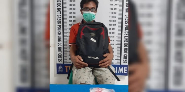 Bawa Sabu, Barat Ditangkap di Dekat Jembatan Kembar