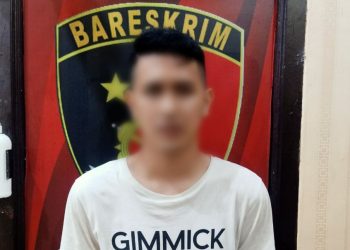 Ditolak Wikwik, Pria ini Sebar Foto Vulgar Mantan di Instagram