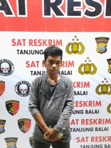 Robiul Siregar Gelapkan dan Jual Sepedamotor Milik Ibu Kawan Senilai Rp200 Ribu Plus Sabu Palsu