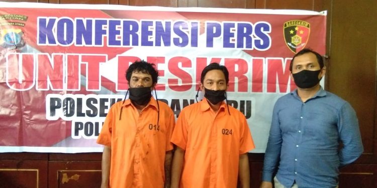 Tekab Polsek Medan Baru Tangkap Dua Warga Belawan Usai Beli Pil Ekstasi Tekab Polsek Medan Baru Tangkap Dua Warga Belawan Usai Beli Pil Ekstasi