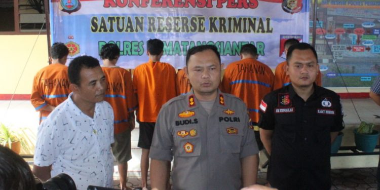 Lima Toko di Siantar Dibobol Maling, Iptu Nur Istiono Berang dan Tangkapi 6 Pelaku