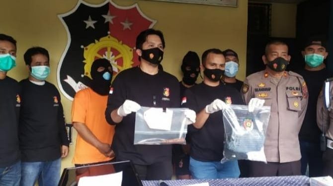 Rumah Dibobol saat Ditinggal Bertahun Baru ke Kampung, Pelaku Adik Kandungnya Rumah Dibobol saat Ditinggal Bertahun Baru ke Kampung, Pelaku Adik Kandungnya